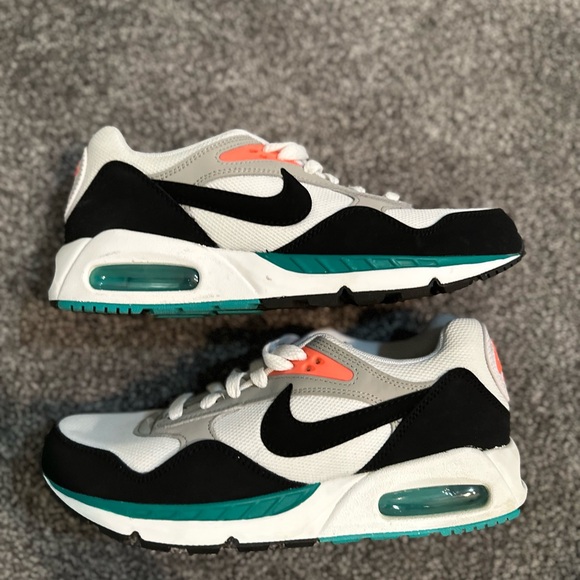 Nike air size 9 - Picture 6 of 6